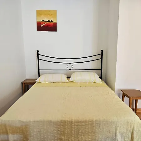 La Pergola Vendégház 2*